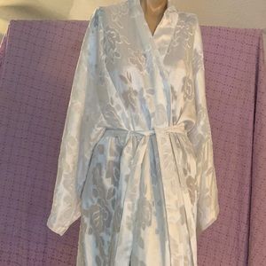 VICTORIAS SECRET Vintage Full Length Sheer Satin Burnout Kimono Robe M/L GVC